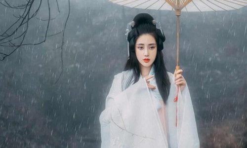 我到了唐朝了,等下在清朝碰头吧 我到了唐朝了,等下在清朝碰头吧