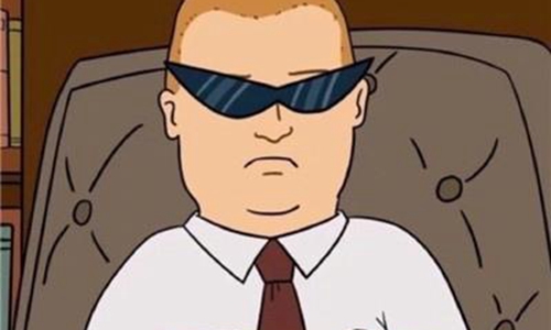 肉质鲜嫩的是年轻的母鸡，不好咬烂的是老母鸡