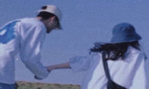 吃了全家桶我们就是一家人啦 吃了全家桶我们就是一家人啦