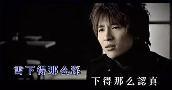 大哥既然是傻子，不如就给兄弟们乐呵乐呵吧