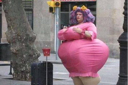 幽默笑话大全:于是换了一个有钱的男朋友 幽默笑话大全:于是换了一个有钱的男朋友